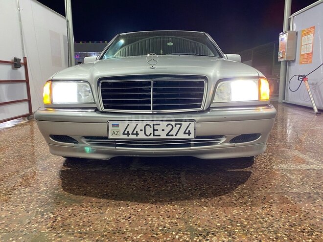 Mercedes C 240 1998, 239,000 km - 2.4 l - Xaçmaz