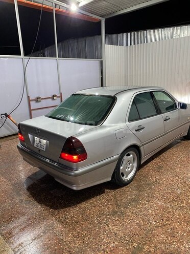 Mercedes C 240 1998, 239,000 km - 2.4 l - Xaçmaz