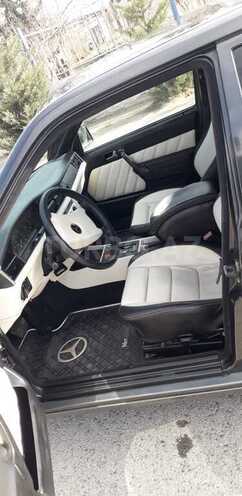 Mercedes 190 1990, 267,000 km - 2.6 l - Sabirabad