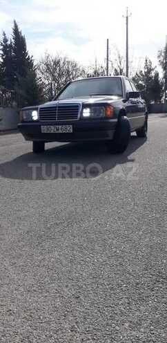 Mercedes 190 1990, 267,000 km - 2.6 l - Sabirabad