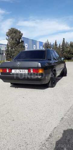 Mercedes 190 1990, 267,000 km - 2.6 l - Sabirabad