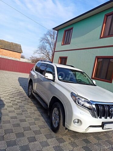 Toyota Prado 2014, 111,454 km - 2.7 l - Zaqatala
