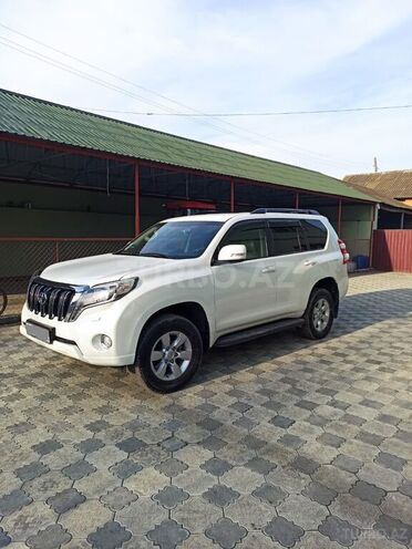 Toyota Prado 2014, 111,454 km - 2.7 l - Zaqatala