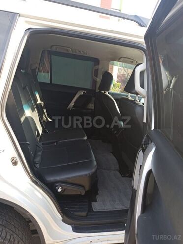 Toyota Prado 2014, 111,454 km - 2.7 l - Zaqatala