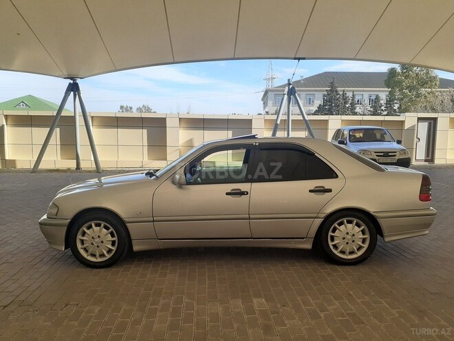 Mercedes C 180 1999, 410,000 km - 1.8 л - Bakı