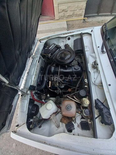 LADA (VAZ) 2107 2005, 160,000 km - 1.5 l - Yevlax