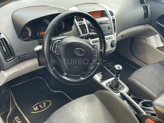 Kia Ceed 2008, 267,000 km - 1.6 l - Bakı