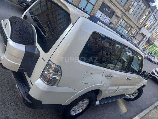 Mitsubishi Pajero 2007, 153,000 km - 3.0 l - Bakı