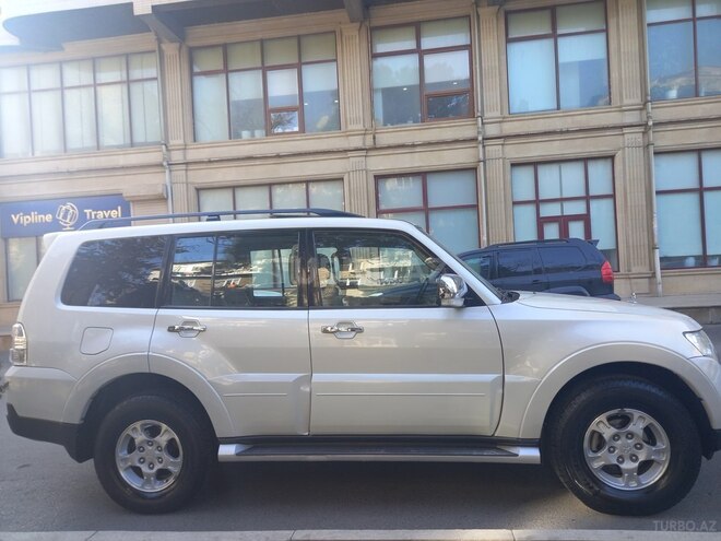 Mitsubishi Pajero 2007, 153,000 km - 3.0 l - Bakı