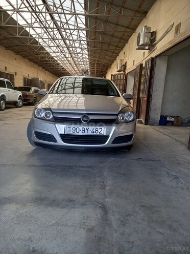Opel Astra 2005, 170,000 km - 1.4 л - Sabirabad