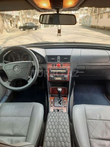 Mercedes C 200 1999, 350,000 km - 2.0 л - Mingəçevir