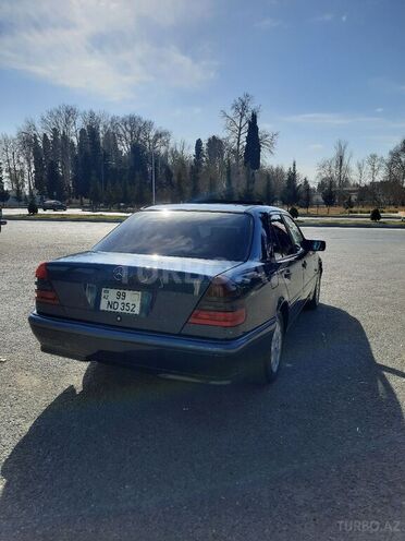 Mercedes C 200 1999, 350,000 km - 2.0 л - Mingəçevir