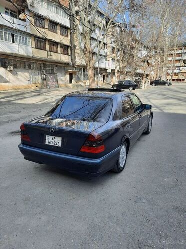 Mercedes C 200 1999, 350,000 km - 2.0 л - Mingəçevir