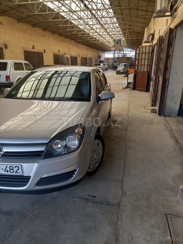 Opel Astra 2005, 170,000 km - 1.4 л - Sabirabad