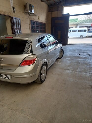Opel Astra 2005, 170,000 km - 1.4 л - Sabirabad