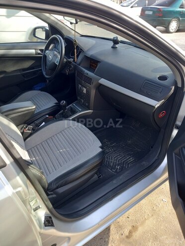 Opel Astra 2005, 170,000 km - 1.4 л - Sabirabad