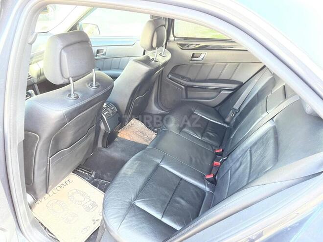Mercedes E 220 2011, 227,000 km - 2.2 l - Bakı