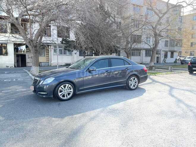 Mercedes E 220 2011, 227,000 km - 2.2 l - Bakı