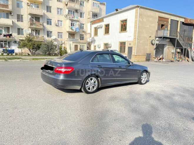 Mercedes E 220 2011, 227,000 km - 2.2 l - Bakı
