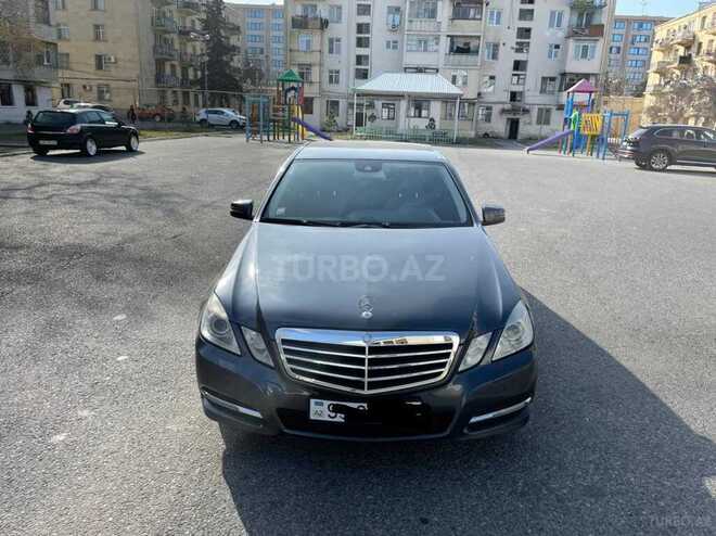 Mercedes E 220 2011, 227,000 km - 2.2 l - Bakı