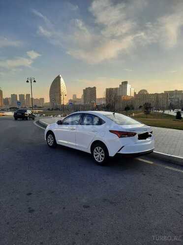 Hyundai Accent 2021, 1,500 km - 1.6 л - Bakı