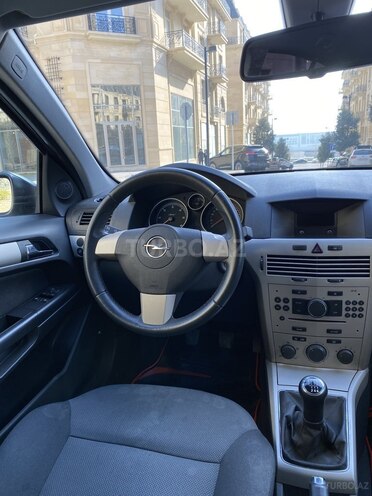 Opel Astra 2007, 214,000 km - 1.3 l - Bakı