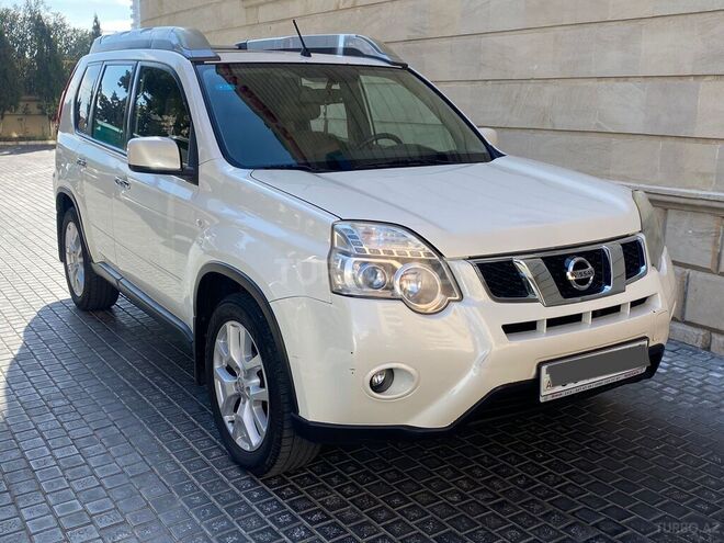 Nissan X-Trail 2012, 215,000 km - 2.5 l - Bakı