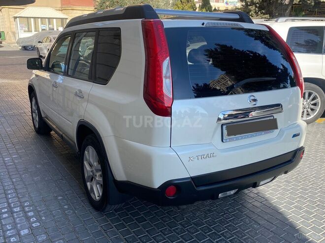 Nissan X-Trail 2012, 215,000 km - 2.5 l - Bakı