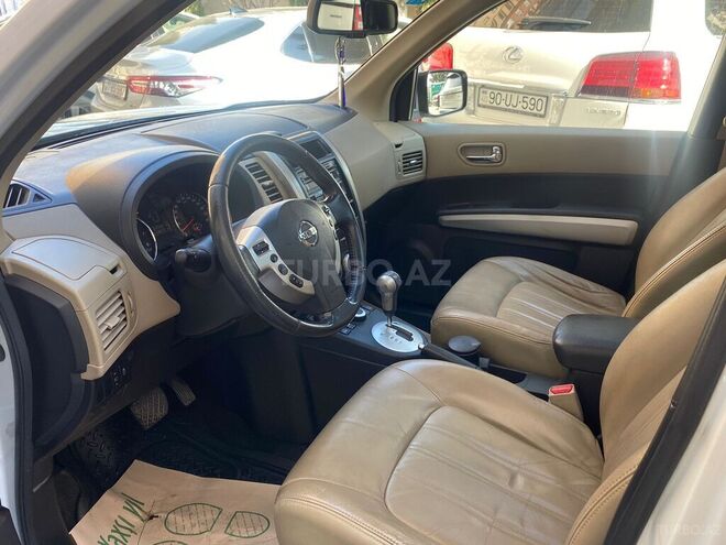 Nissan X-Trail 2012, 215,000 km - 2.5 l - Bakı