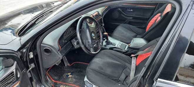 BMW 528 1996, 225,000 km - 2.8 l - Sumqayıt