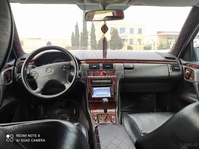 Mercedes E 240 1999, 380,000 km - 2.4 l - Bakı