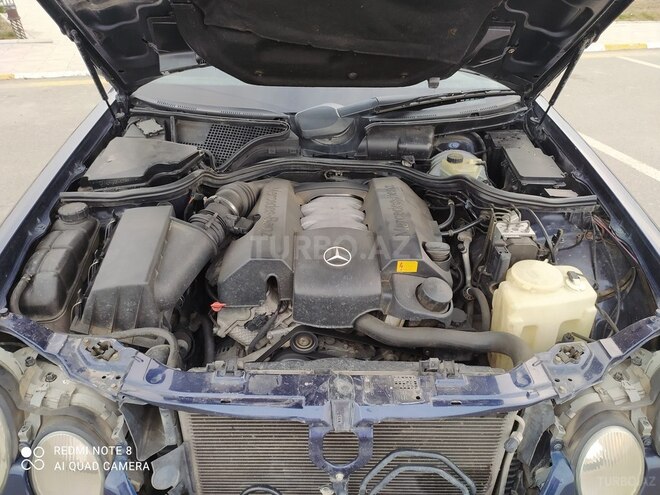 Mercedes E 240 1999, 380,000 km - 2.4 l - Bakı