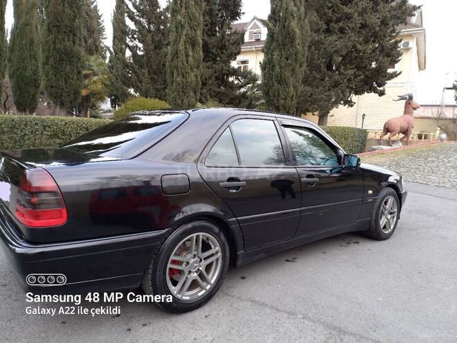 Mercedes C 230 1999, 258,000 km - 2.3 l - Zaqatala