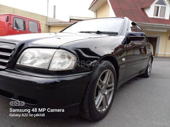 Mercedes C 230 1999, 258,000 km - 2.3 l - Zaqatala