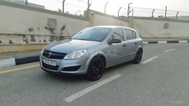 Opel Astra 2008, 220,000 km - 1.4 l - Bakı