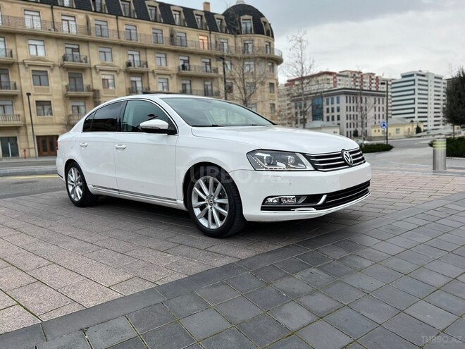 Volkswagen Passat 2011, 124,000 km - 1.8 l - Bakı