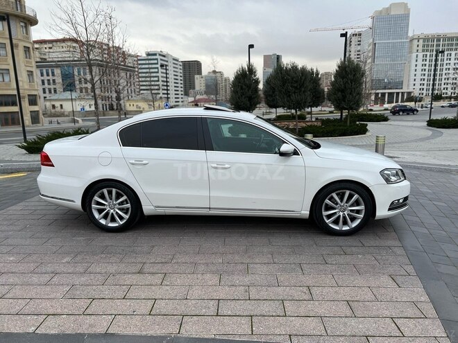 Volkswagen Passat 2011, 124,000 km - 1.8 l - Bakı