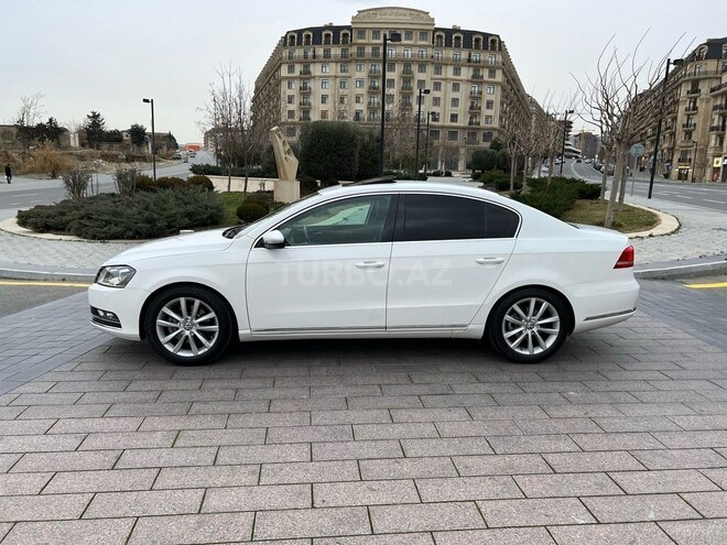 Volkswagen Passat 2011, 124,000 km - 1.8 l - Bakı