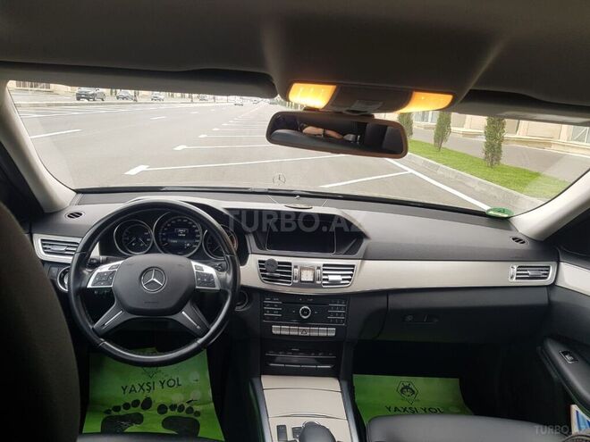 Mercedes E 220 2015, 211,000 km - 2.2 л - Bakı