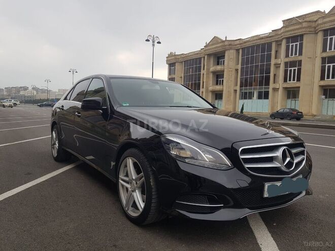 Mercedes E 220 2015, 211,000 km - 2.2 л - Bakı