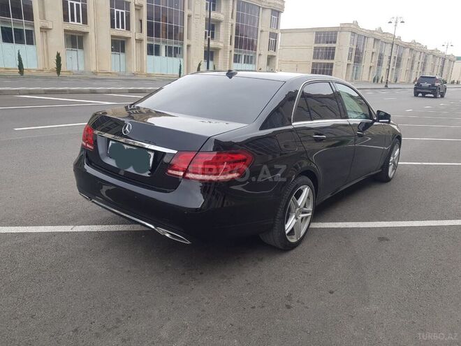 Mercedes E 220 2015, 211,000 km - 2.2 л - Bakı