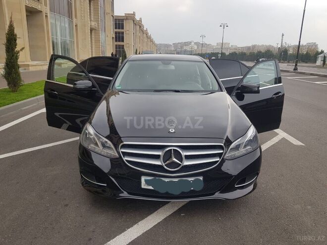 Mercedes E 220 2015, 211,000 km - 2.2 л - Bakı