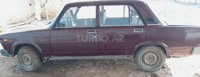 LADA (VAZ) 2107 2005, 150,000 km - 1.6 l - Salyan