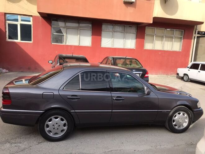 Mercedes C 220 1996, 310,000 km - 2.2 л - Bakı