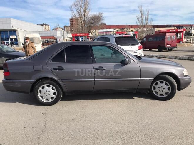 Mercedes C 220 1996, 310,000 km - 2.2 л - Bakı
