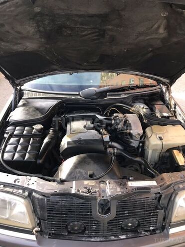 Mercedes C 220 1996, 310,000 km - 2.2 л - Bakı