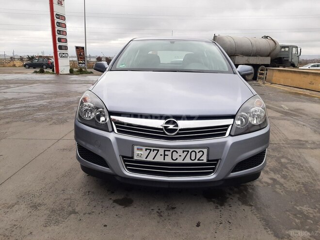 Opel Astra 2009, 155,000 km - 1.4 l - Bakı