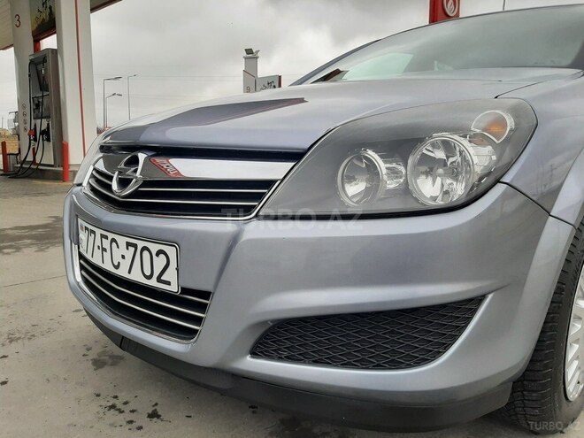 Opel Astra 2009, 155,000 km - 1.4 l - Bakı