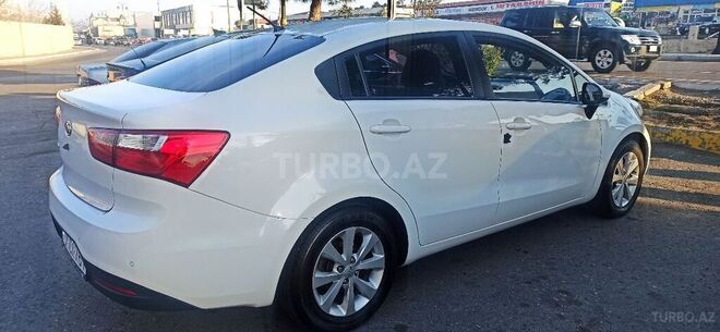 Kia Rio 2011, 130,100 km - 1.4 l - Bakı