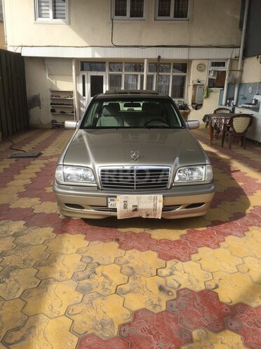Mercedes C 240 1998, 198,000 km - 2.4 л - Gəncə